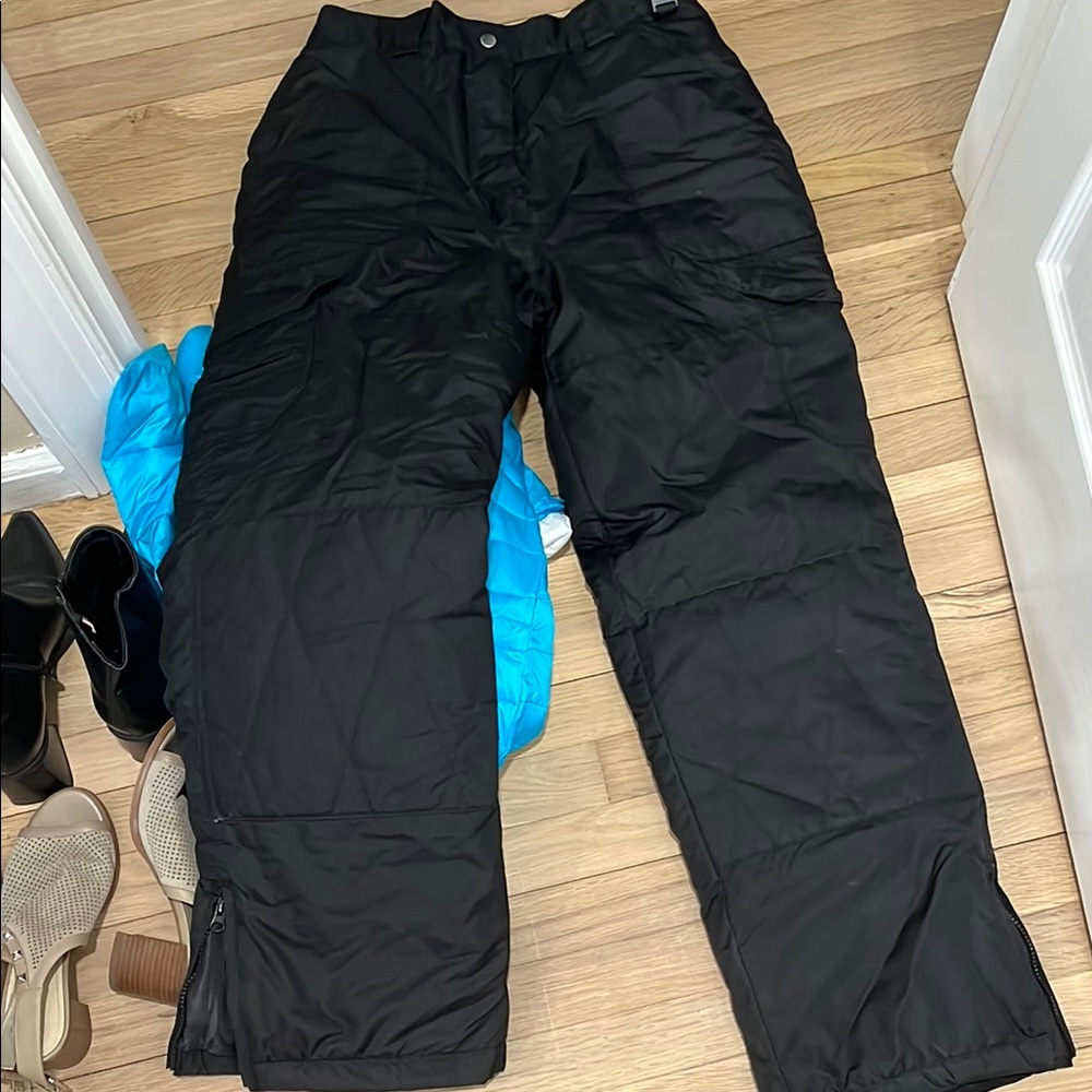 Women’s Black Ski Pants